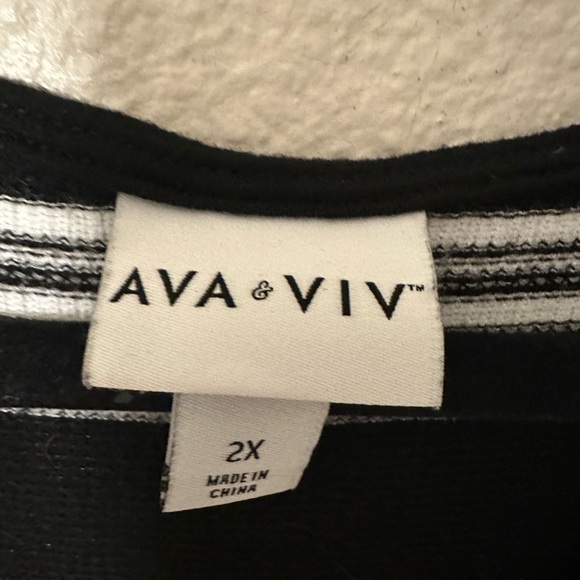 Ava & Viv Black and White Striped Jumpsuit - Picture 2 of 4